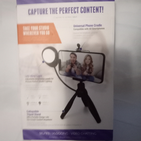 Creator Studio/Selfie Stick - Picture 5 of 8